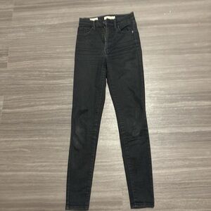 LEVI Black skinny jeans #skinnyjeans #levijeans #blackjeans #leviblackjeans